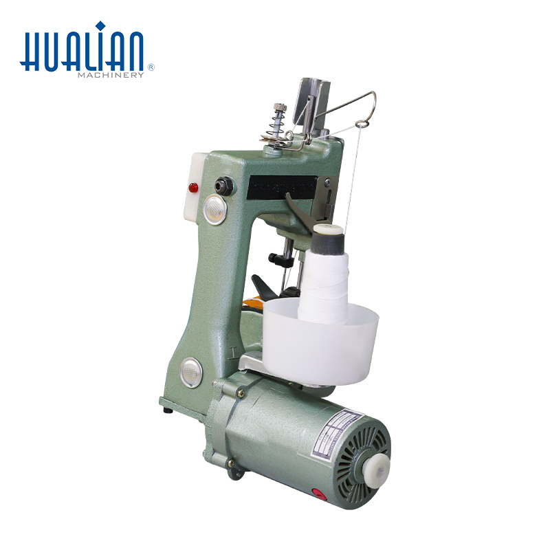 آلة الخياطة حقيبة